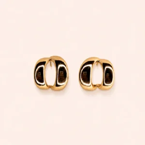 Round Earing Rounded Tops